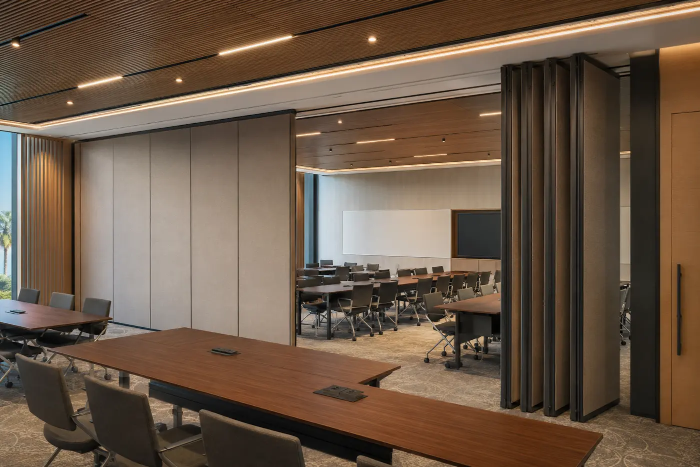 Fabric-finished operable wall application in a training room